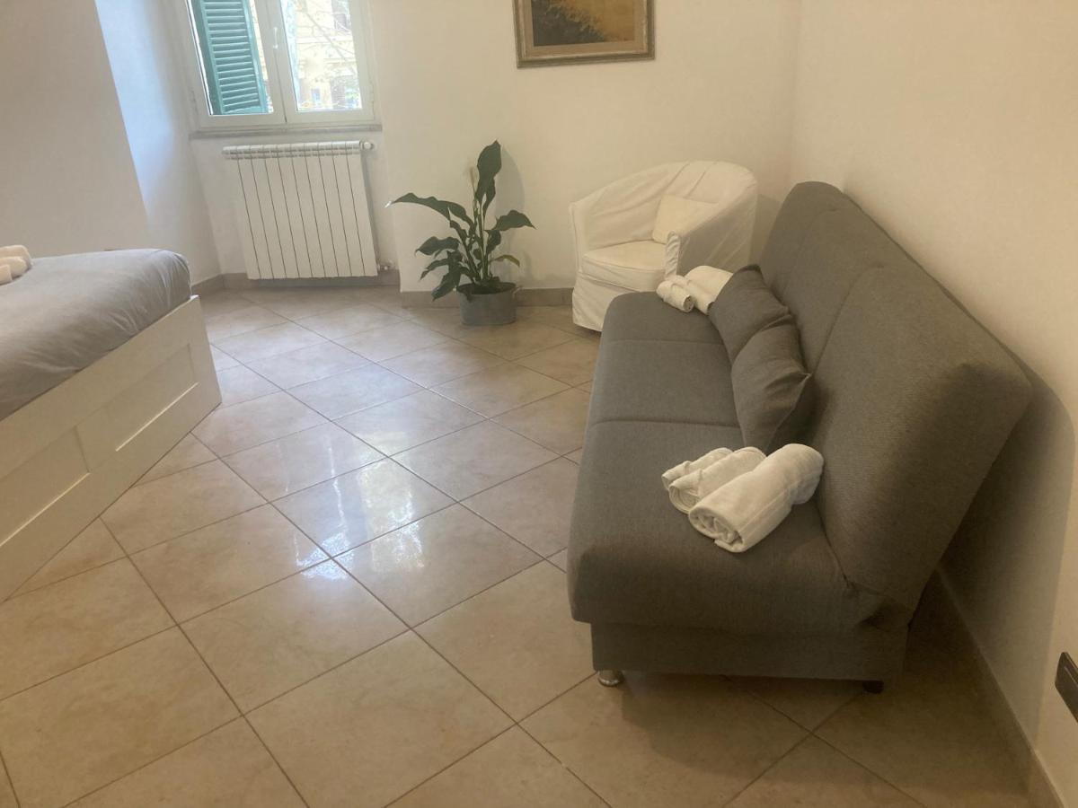 Casa Futura Trastevere Рим Екстериор снимка
